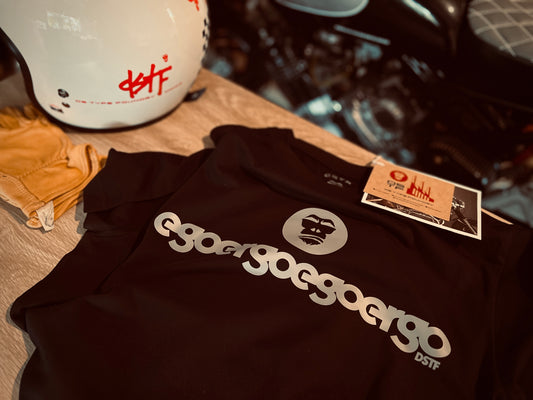 100342 egoergoegoergo in grey on black cotton tee